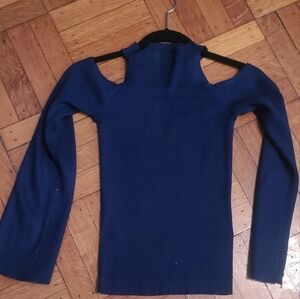 NWOT PINK ROSE COLD SHOULDER NAVY SWEATER SZ SM hp 🔥🔥🔥